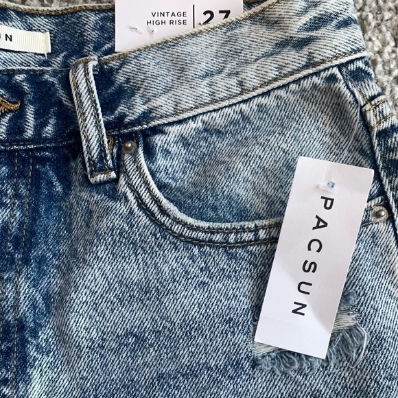 NWT Women's Jean Shorts Zara Pacsun High-rise Ripped Vintage Denim Blue Shorts - Picture 9 of 9